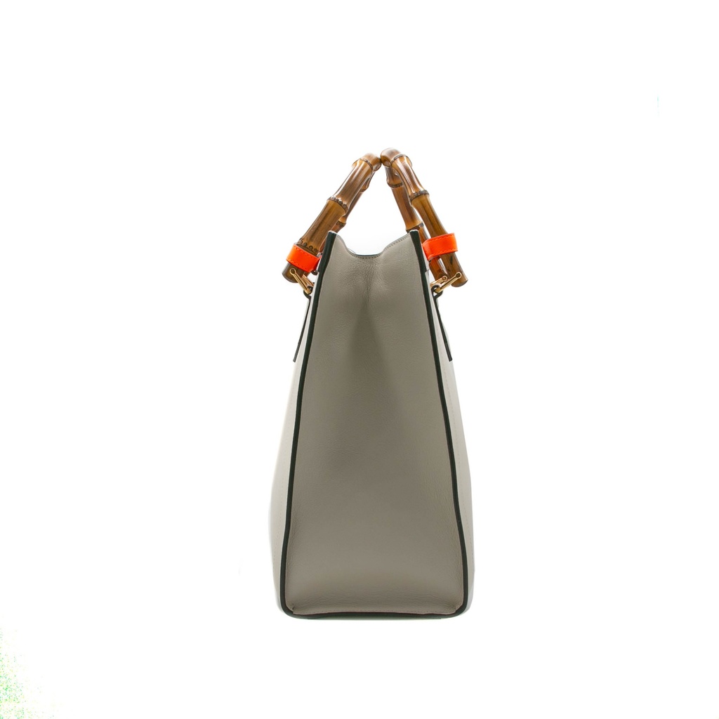 Gucci Diana Medium Top Handle Bag In White Leather