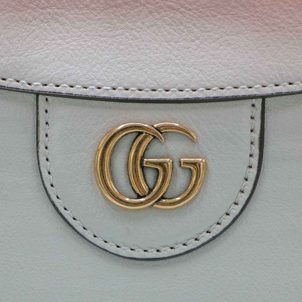 Gucci Diana Medium Top Handle Bag In White Leather