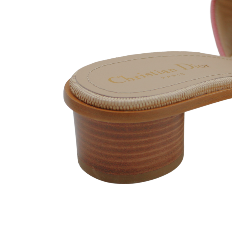Christian Dior Dway Heeled Slide Natural Raffia and Pink Embroidered Cotton In Size 38