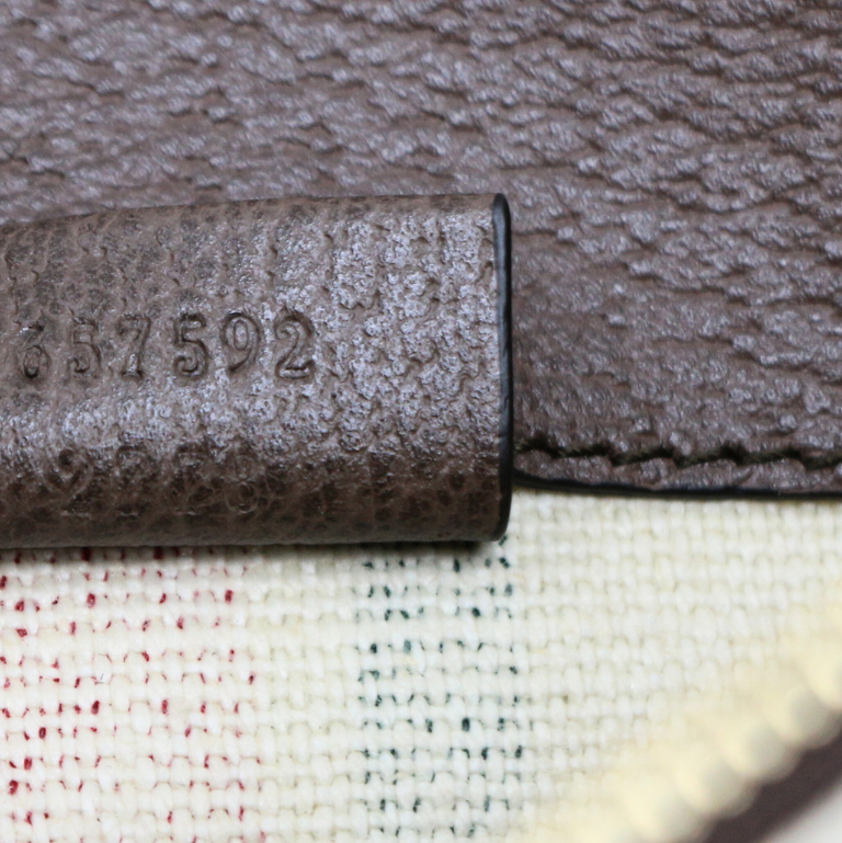 Gucci Canvas Beige Pouch 657592