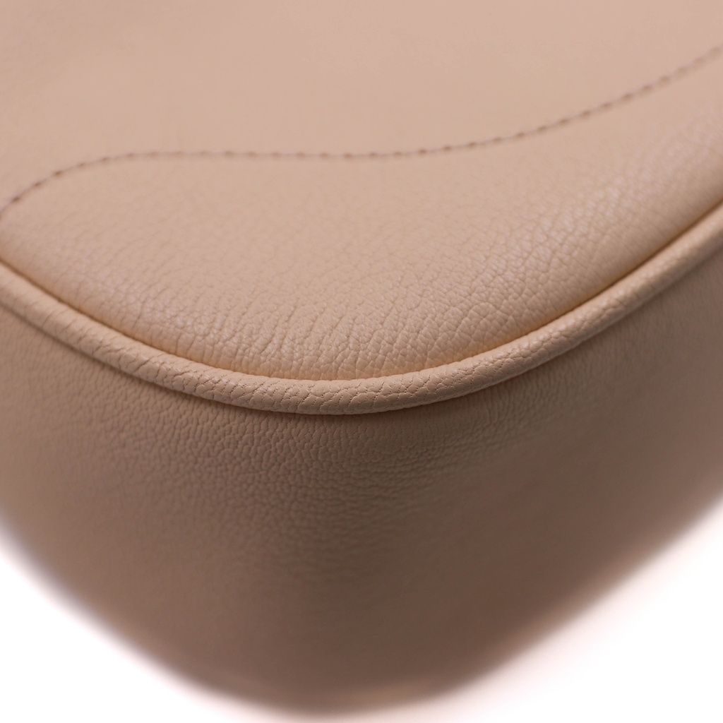 Gucci Attache Small Shoulder Bag Beige 699409