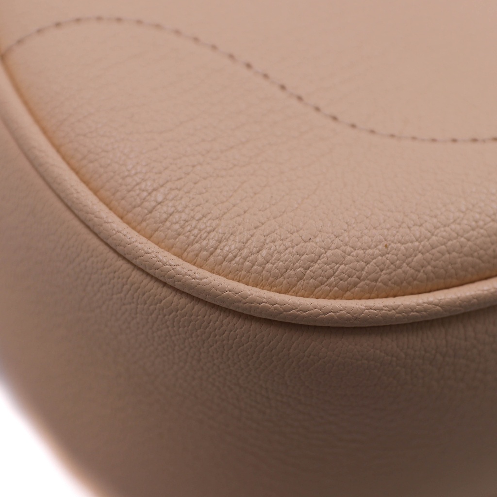 Gucci Attache Small Shoulder Bag Beige 699409