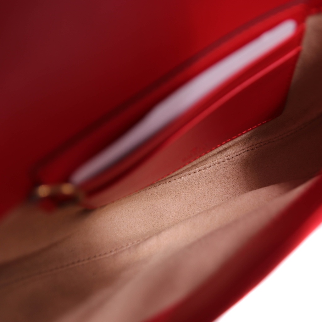 Gucci  Mini GG Marmont Crossbody Bag Red 746431