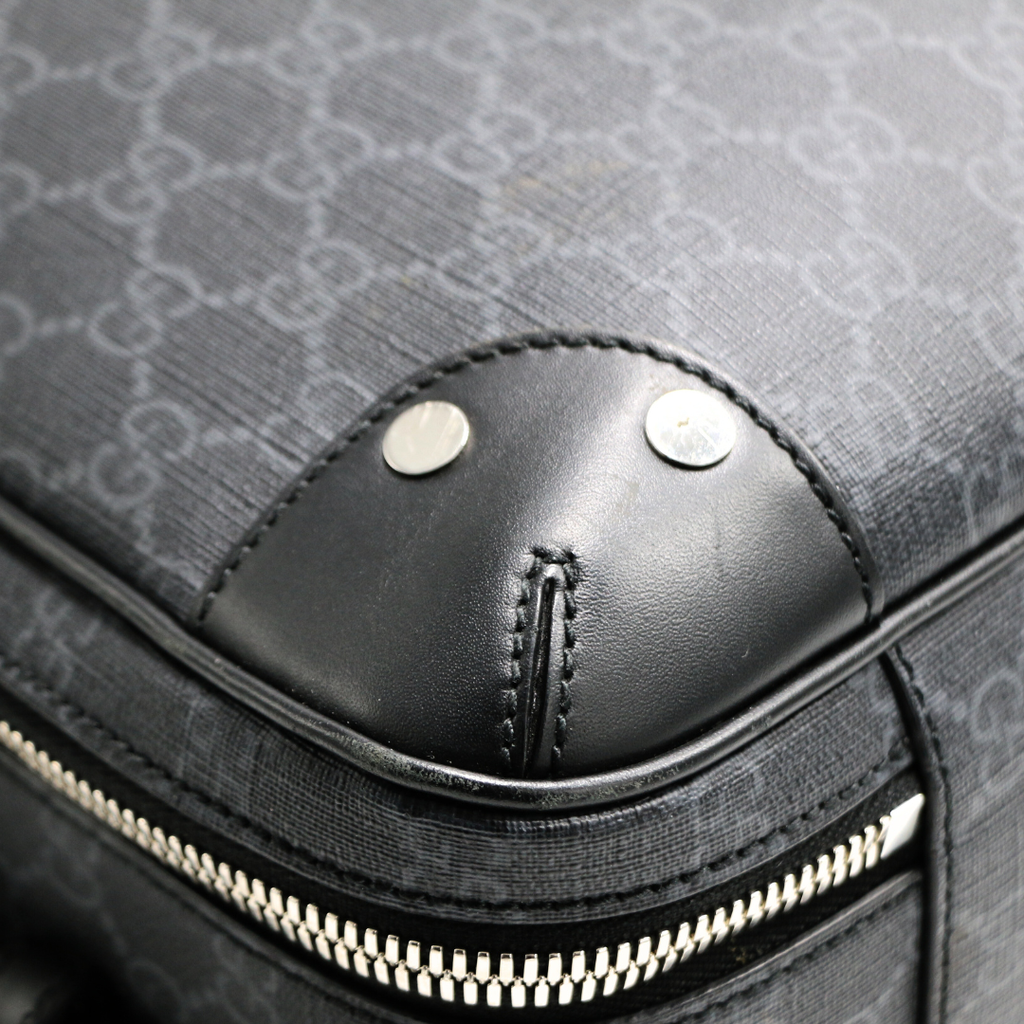 Gucci GG Supreme Backpack and Briefcase 658543