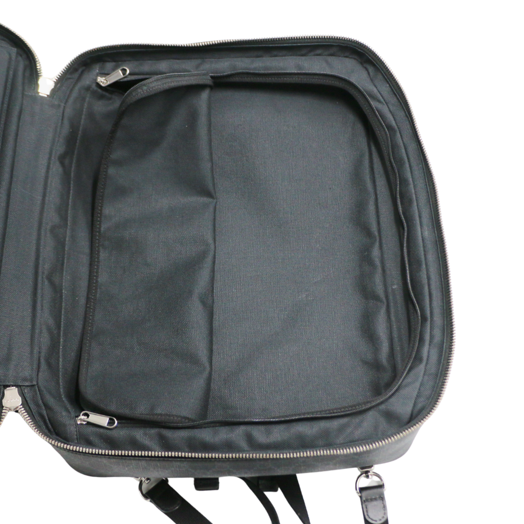 Gucci GG Supreme Backpack and Briefcase 658543