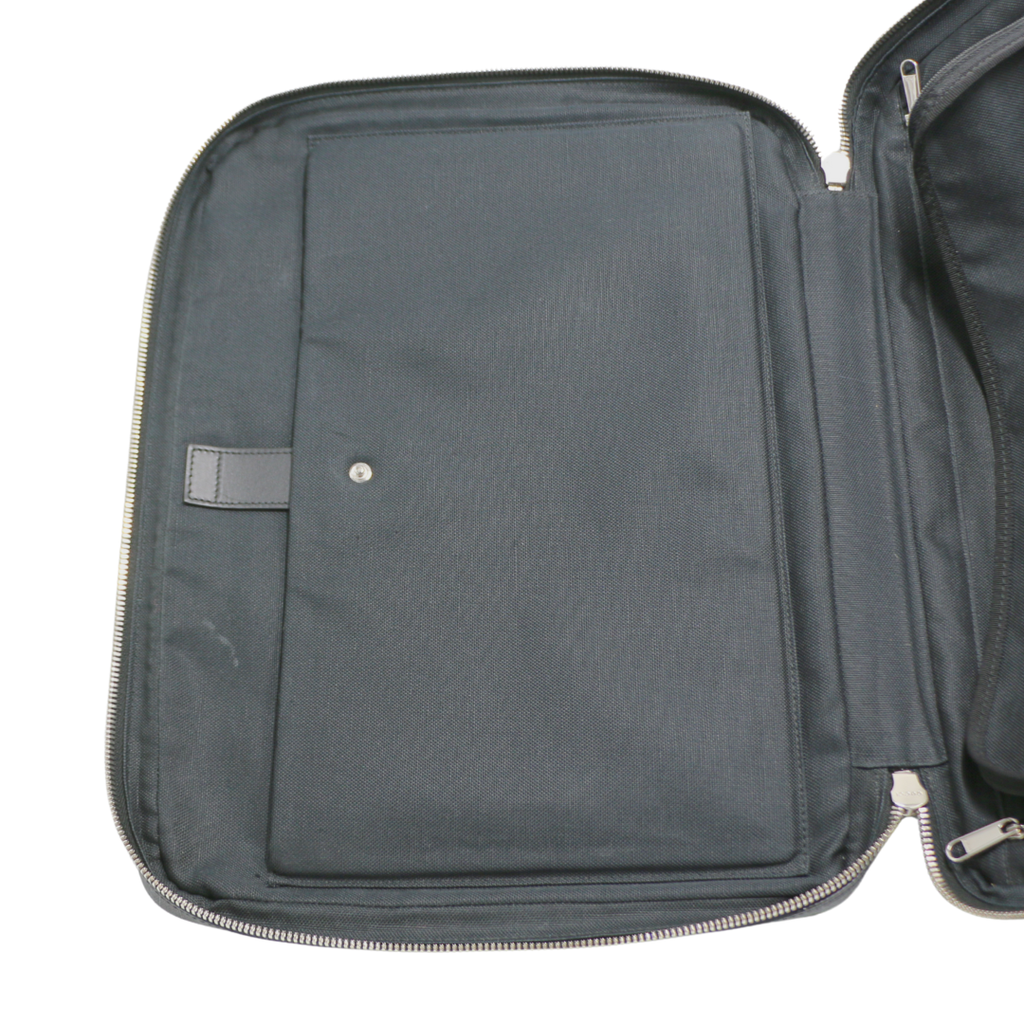 Gucci GG Supreme Backpack and Briefcase 658543