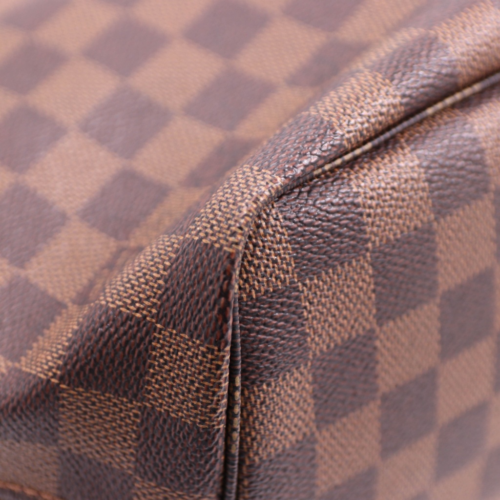 Louis Vuitton Damier Ebene Neverfull MM