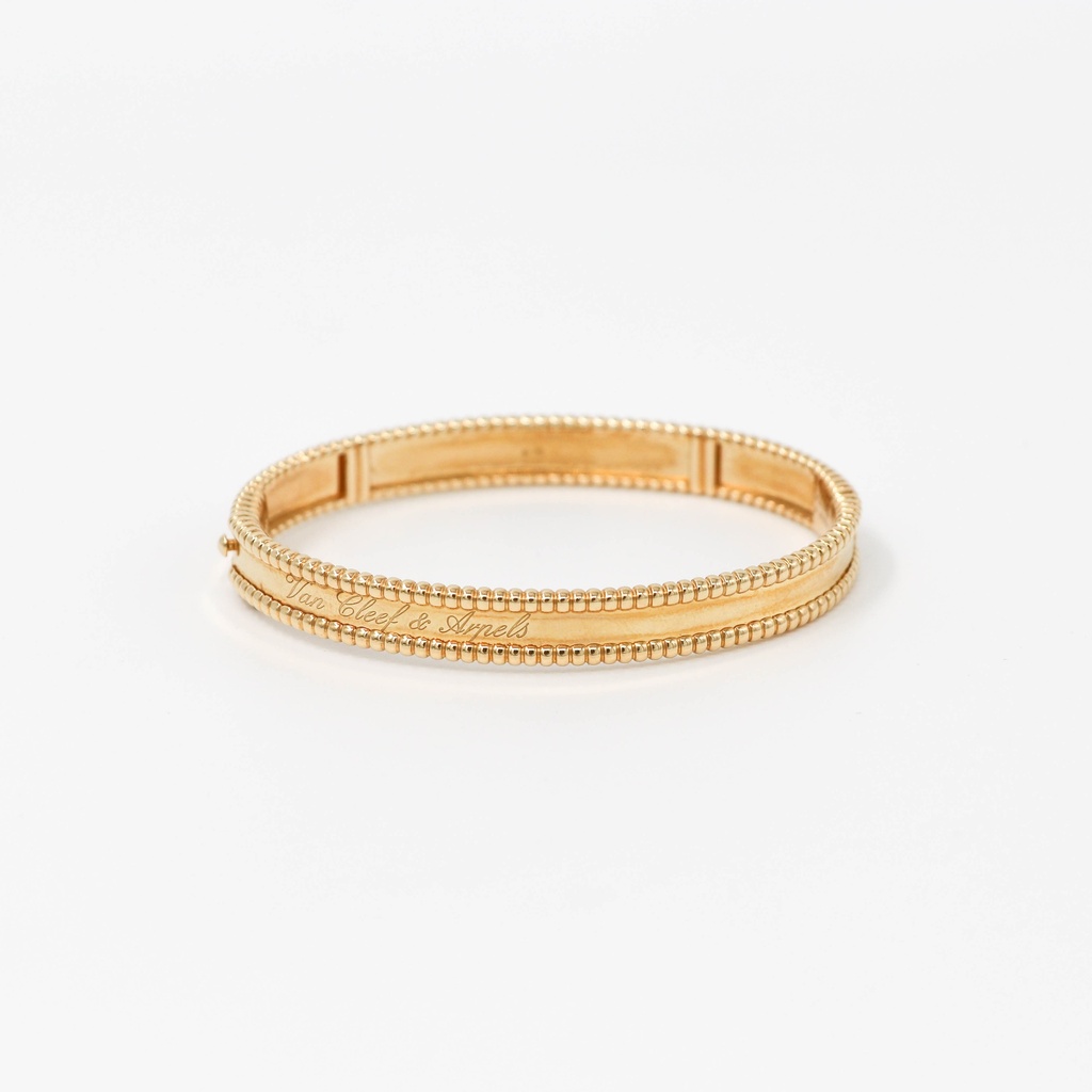 Van Cleef Perlee Bracelet M 750YG JE763781 2016