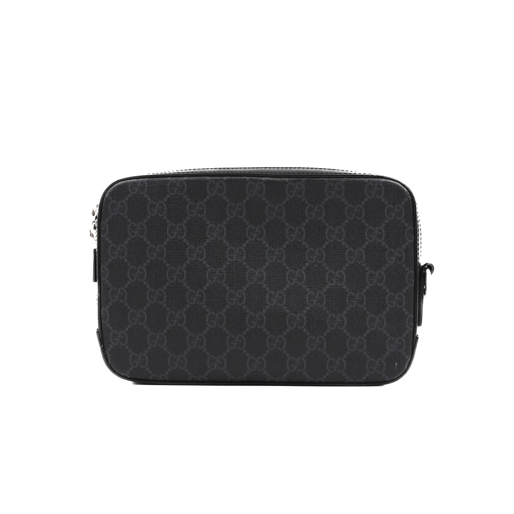 Gucci GG Supreme Clutch Bag
