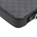 Gucci GG Supreme Clutch Bag