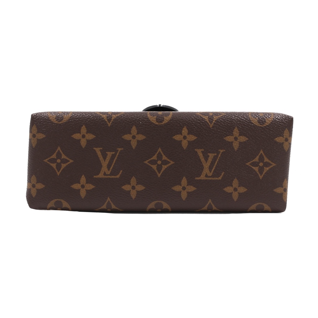 Louis Vuitton Monogram Locky BB 