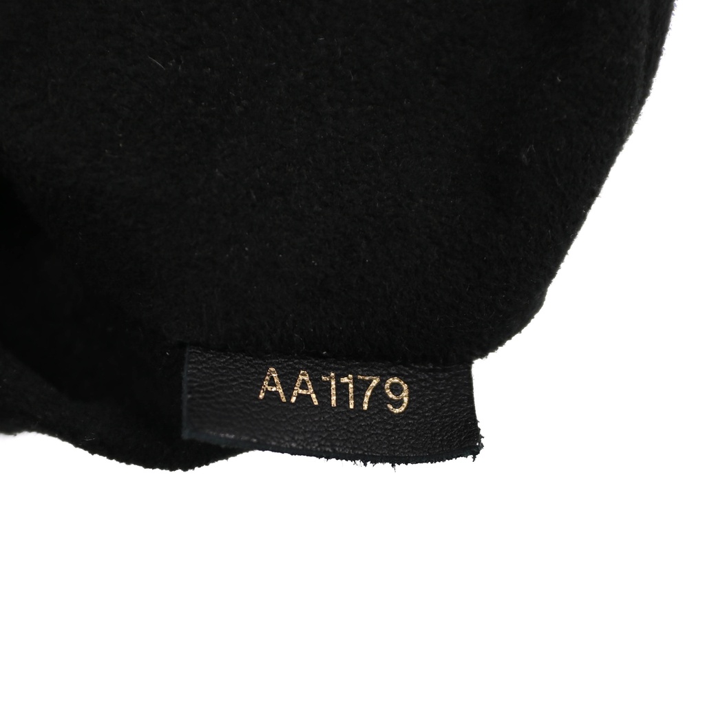 Louis Vuitton Monogram Locky BB 