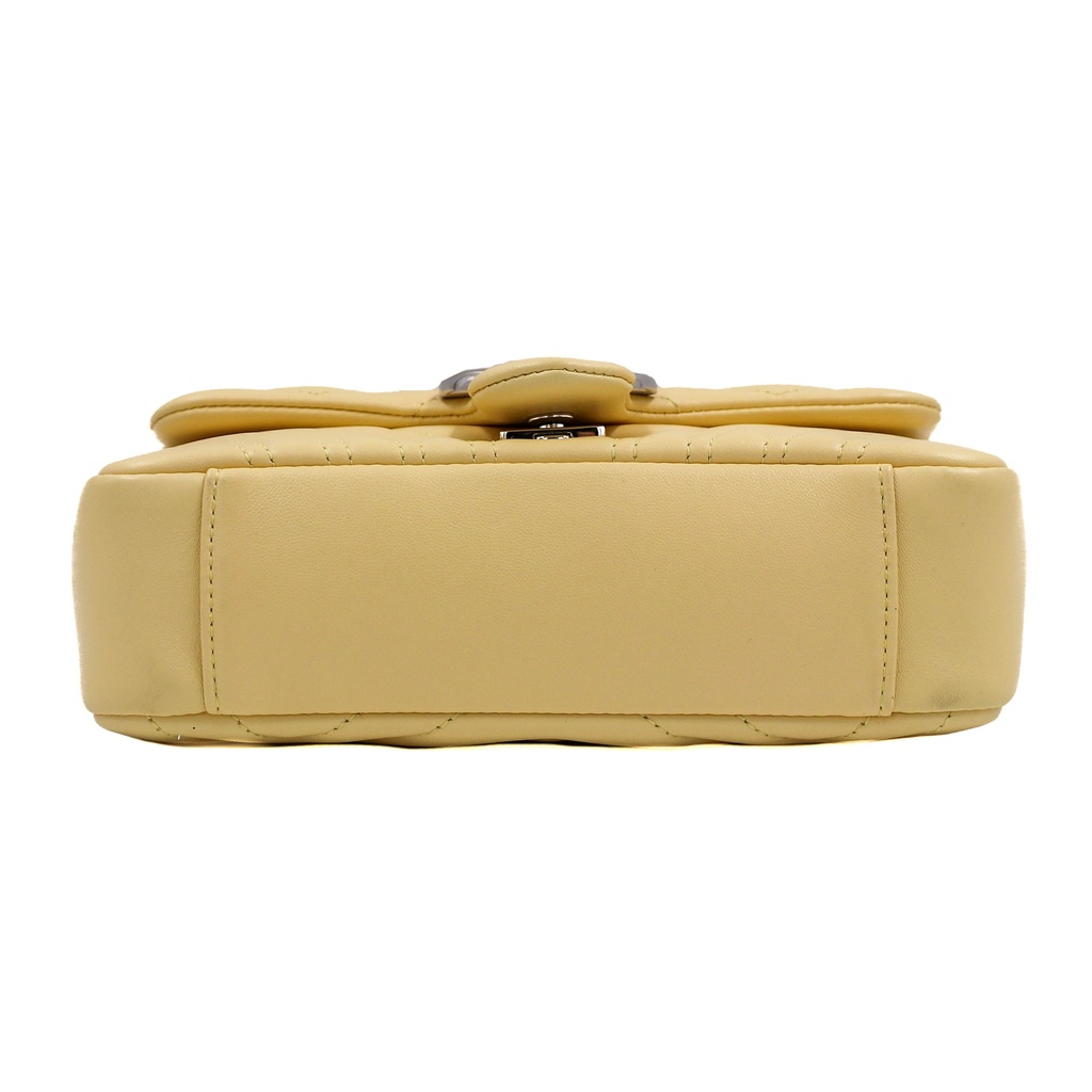 Gucci GG Marmont small shoulder bag in Light Yellow Leather 837280