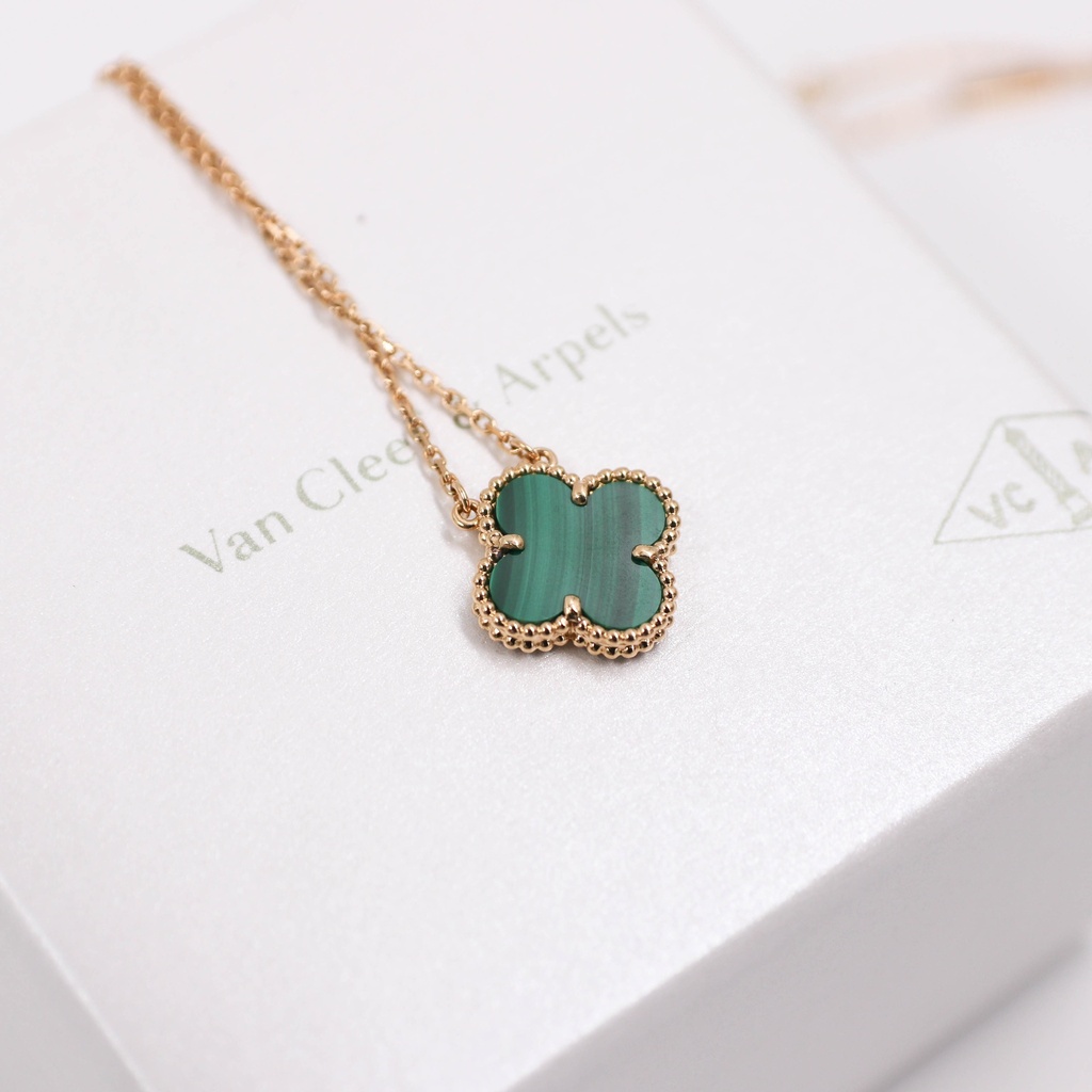 VCA Vintage Alhambra Pendant Necklace 750YG Malachite JA017395 2017