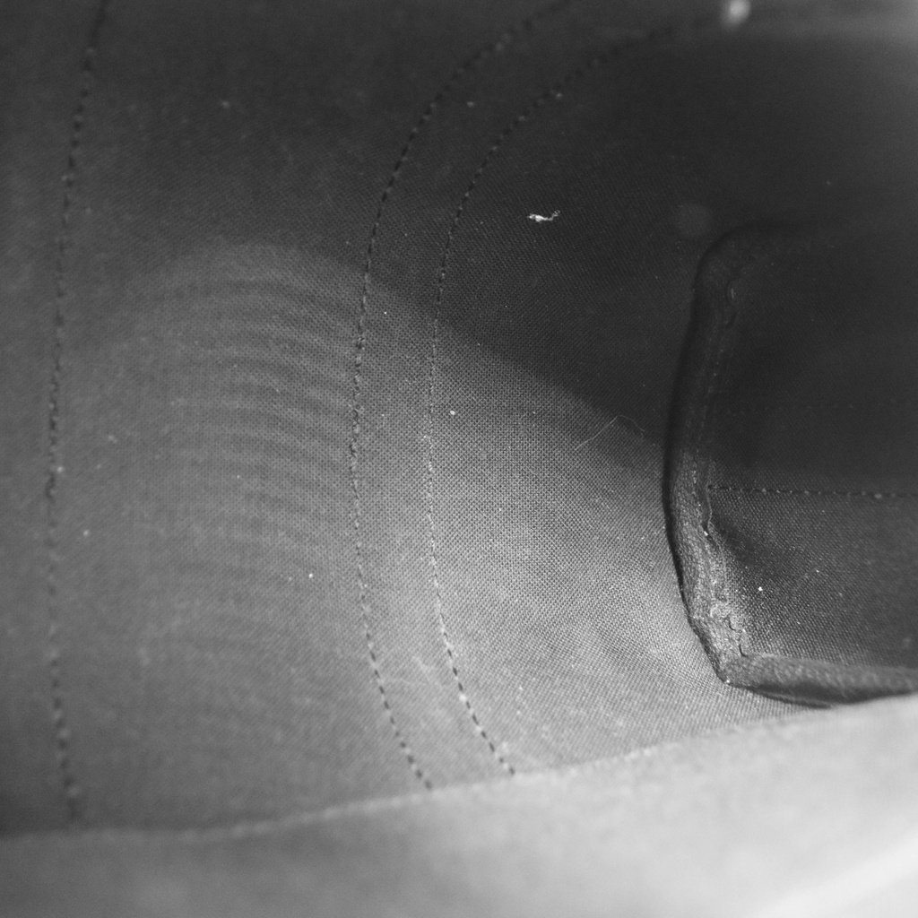 Louis Vuitton Keepall Bandouliere 25 Monogram Eclipse