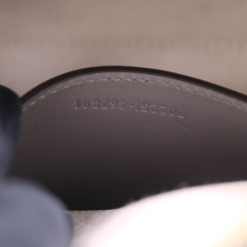 Gucci GG Matelassé Grey Leather Top Handle Bag 702251