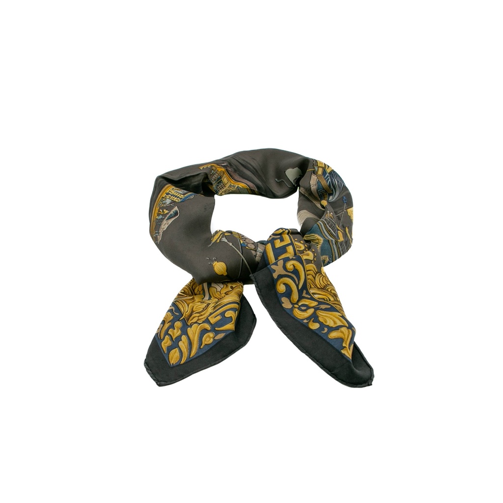 [Hermes-16020] Hermes Silk Scarf In Size 90x90