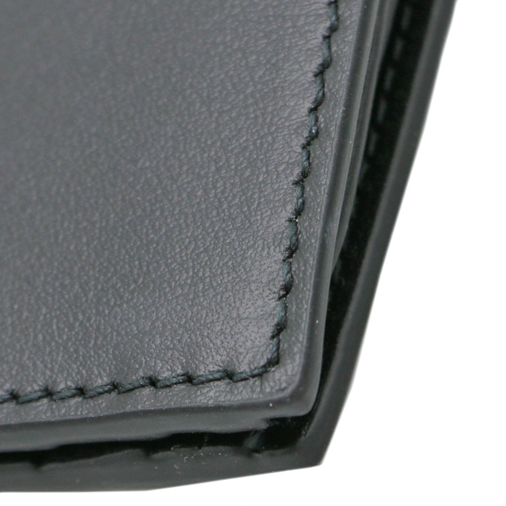 Gucci Leather Bifold Wallet With Gucci Logo 547585