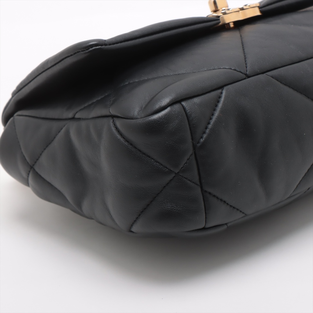 Chanel 19 Lambskin Shoulder Bag Black 