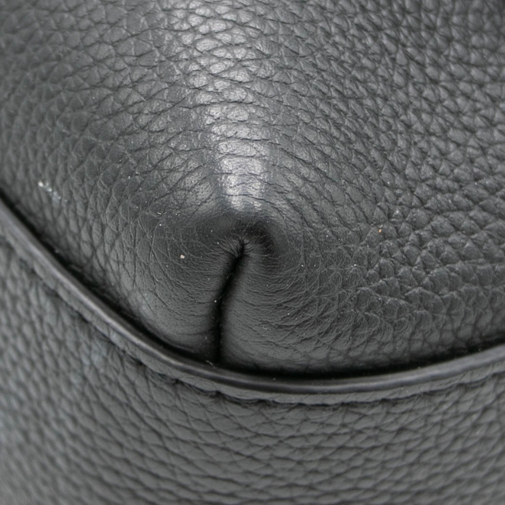 Louis Vuitton Aerogram Fastline Messenger Bag