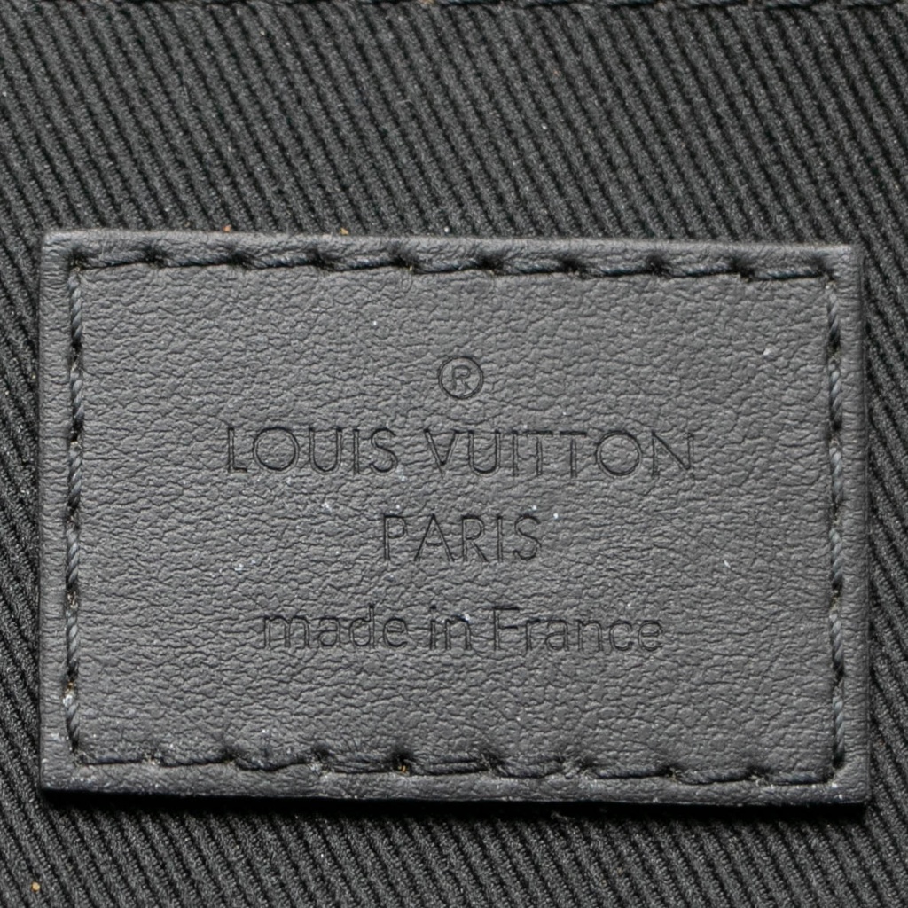 Louis Vuitton Aerogram Fastline Messenger Bag
