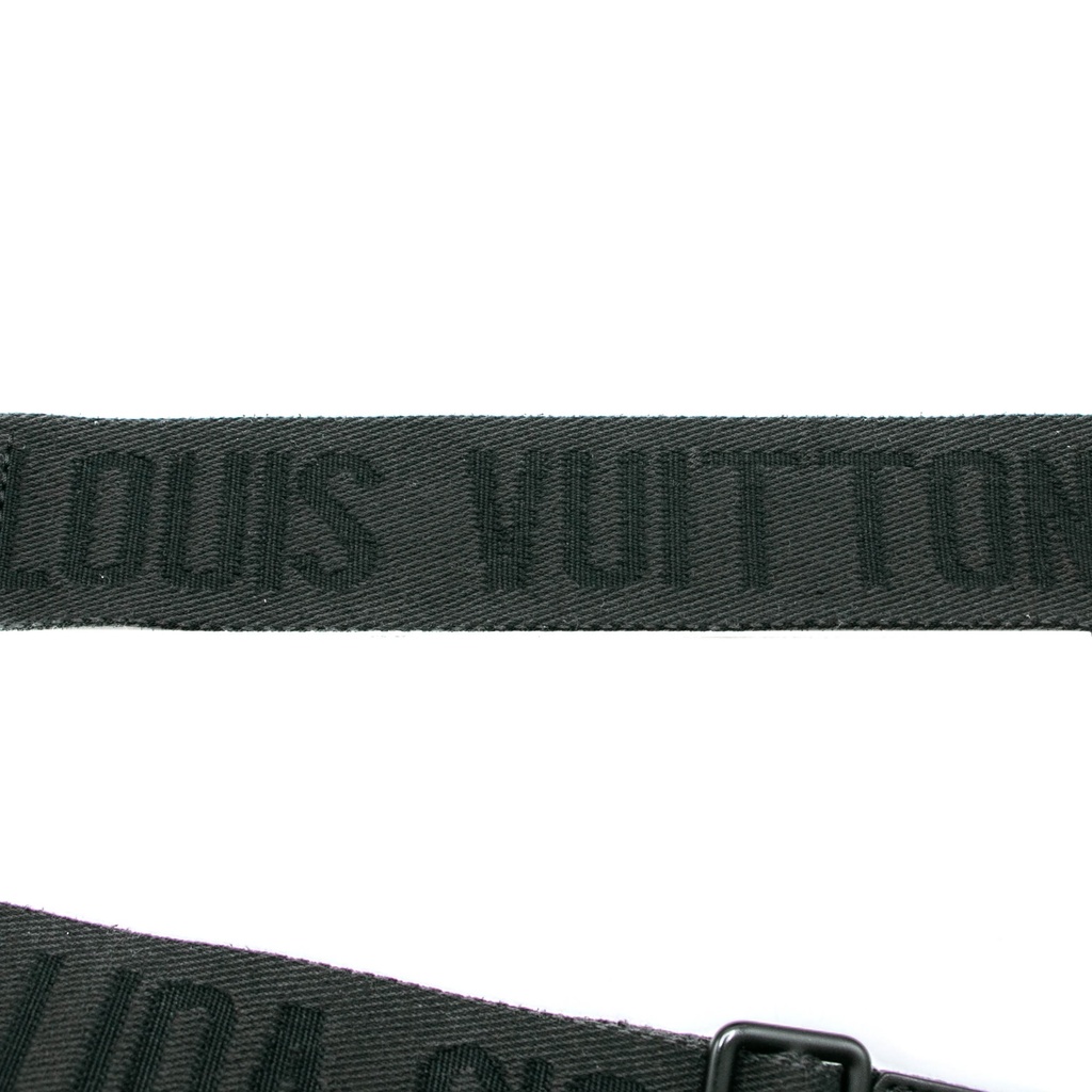 Louis Vuitton Aerogram Fastline Messenger Bag