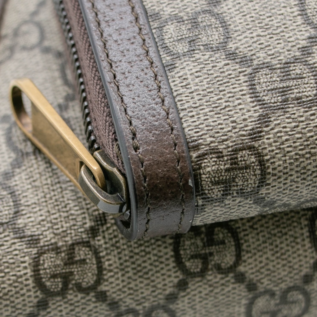 Gucci Beauty Cosmetic Toiletry Bag GG Supreme 751811
