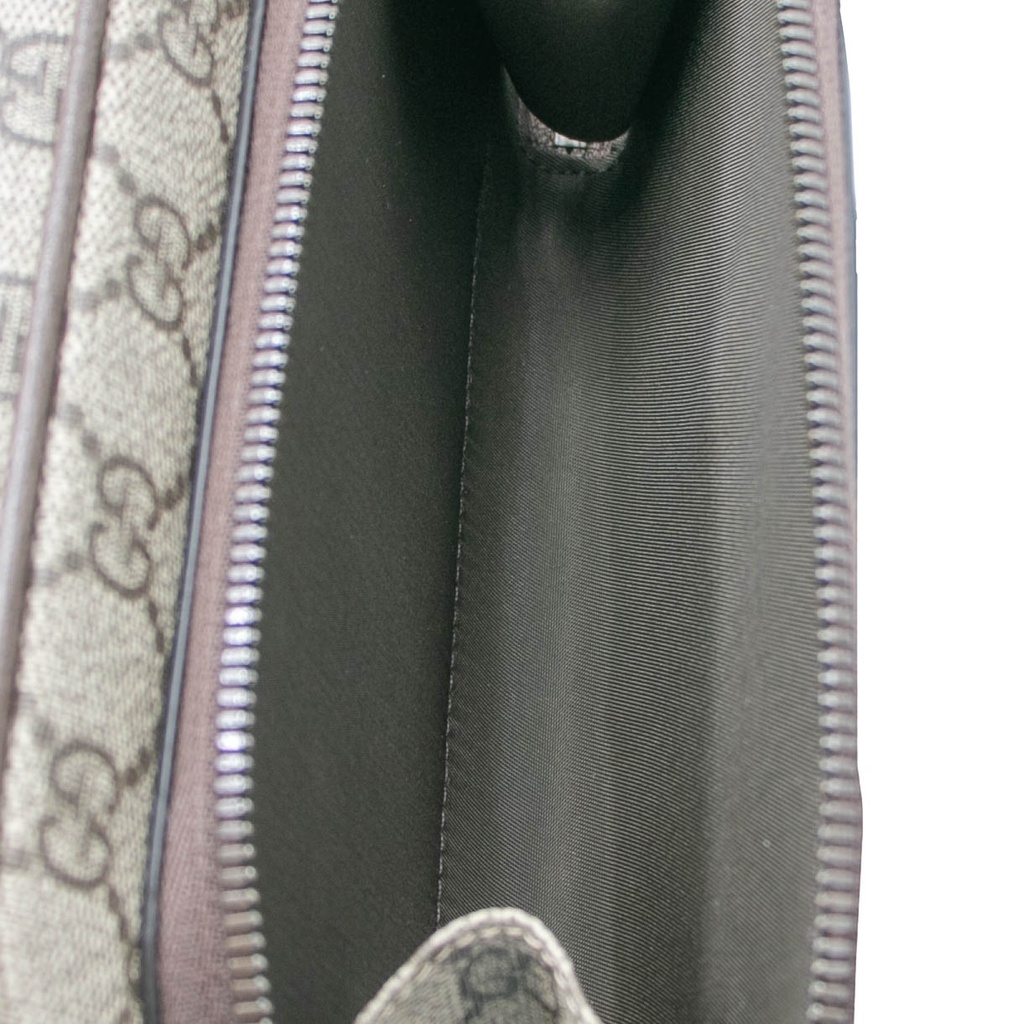 Gucci Beauty Cosmetic Toiletry Bag GG Supreme 751811