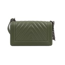 Chanel Calfskin Chevron Medium Boy Flap Green