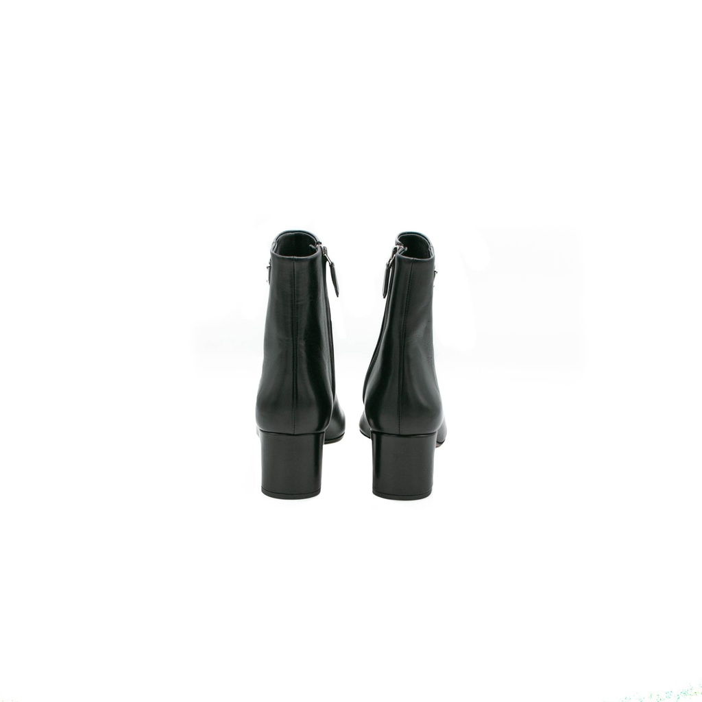 Prada Leather Booties 1T192N In Size 36 1/2