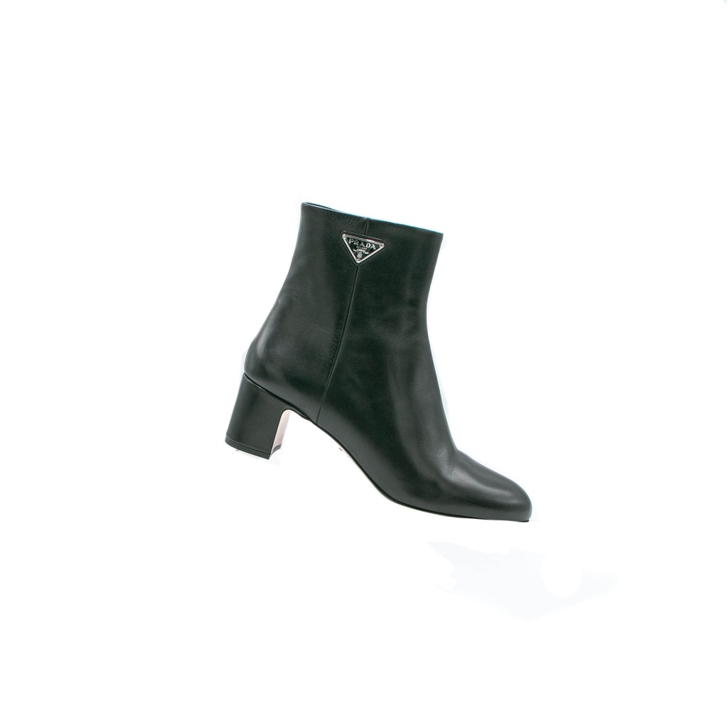 Prada Leather Booties 1T192N In Size 36 1/2