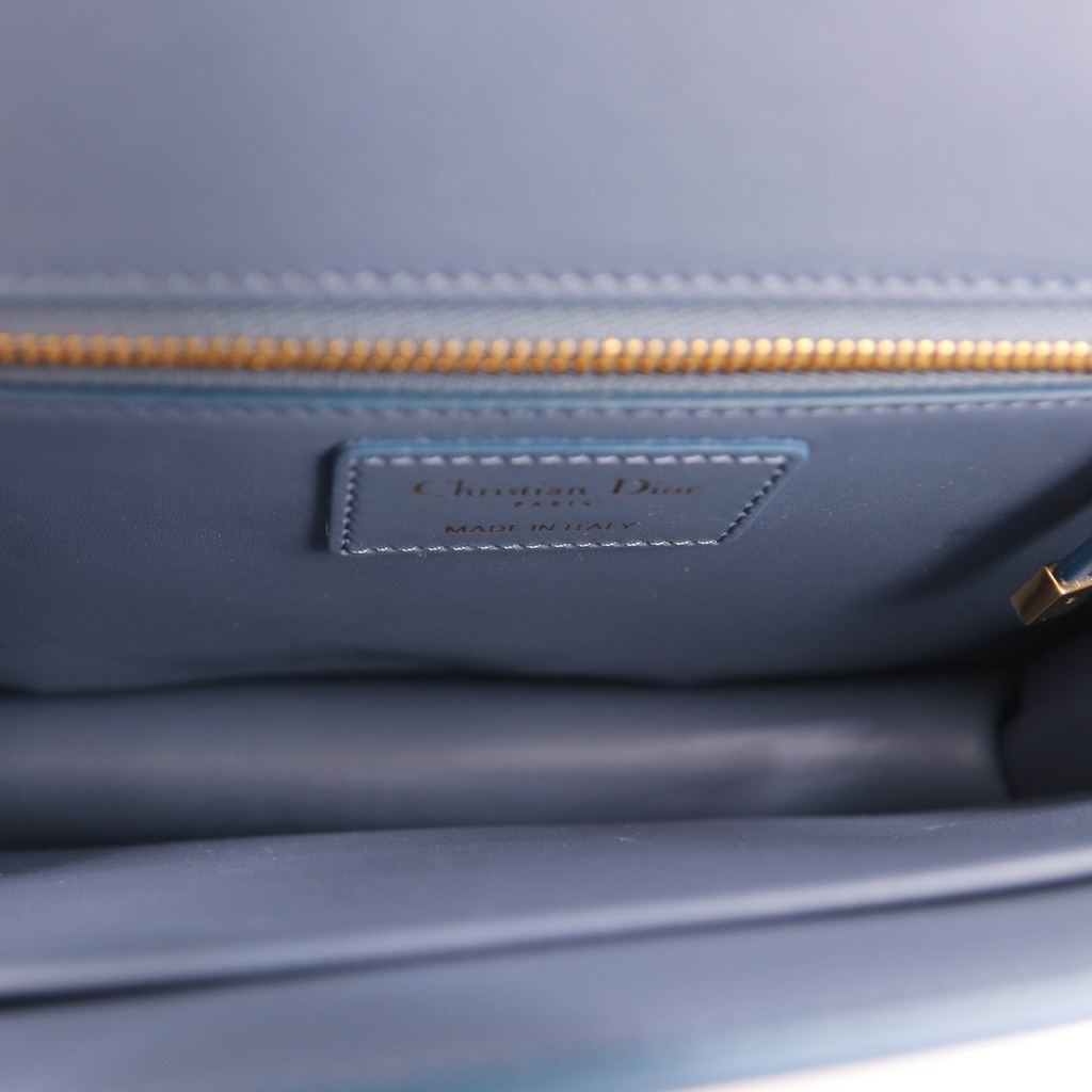 Christian Dior 30 Montaigne Flap Bag 