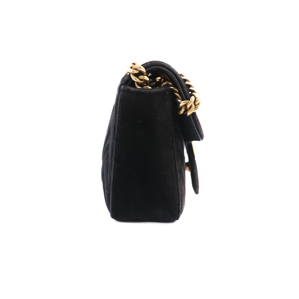 Gucci GG Marmont Mini Bag Matelasse in Black Velvet 446744