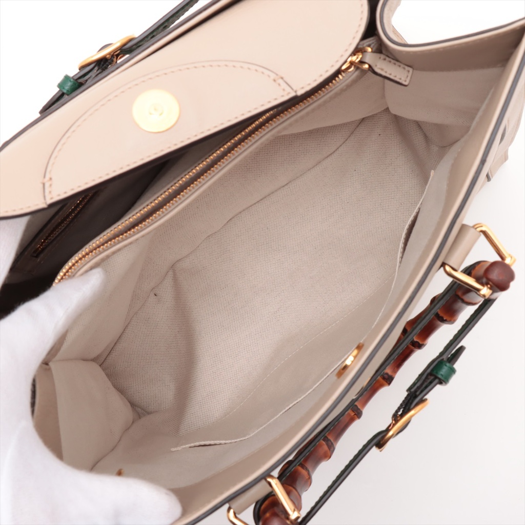 Gucci Bamboo Diana Leather Handbag Beige 655658