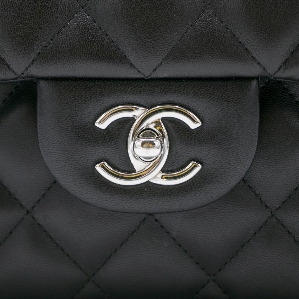Chanel Classic Jumbo Calfskin/Lambskin Double Flap Black Handbag
