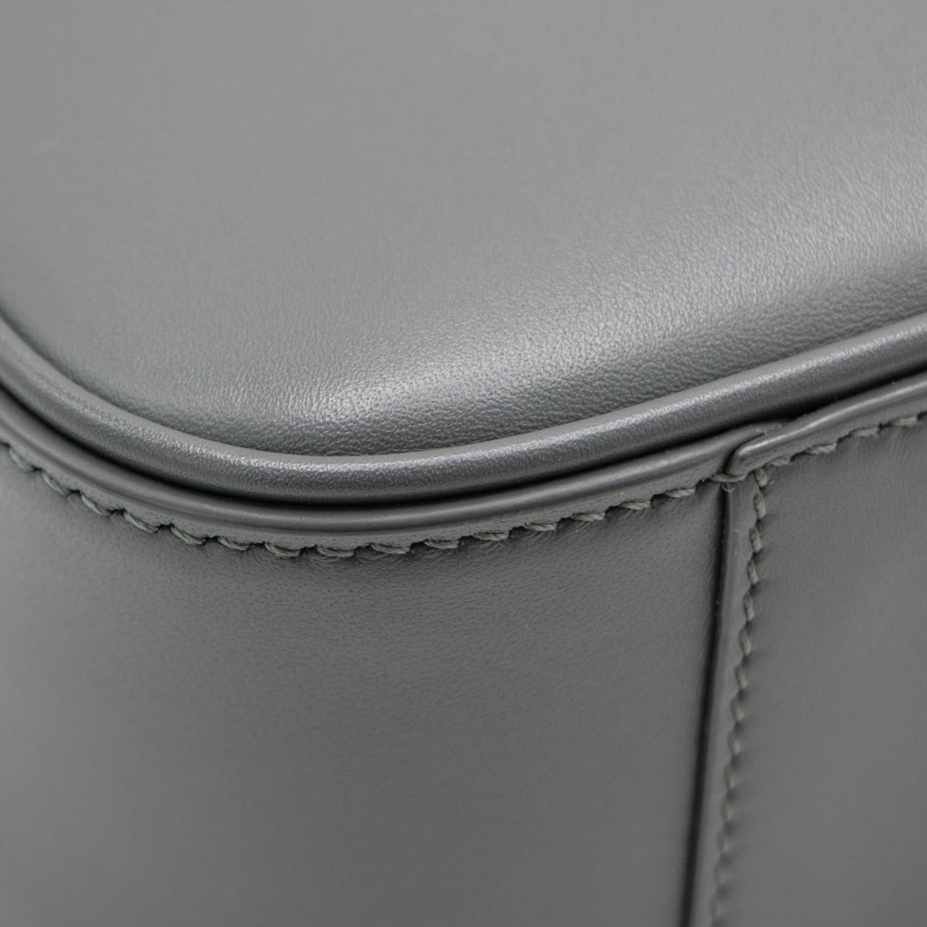 Saint Laurent Smooth Calfskin Le 5 A 7 Hobo Black