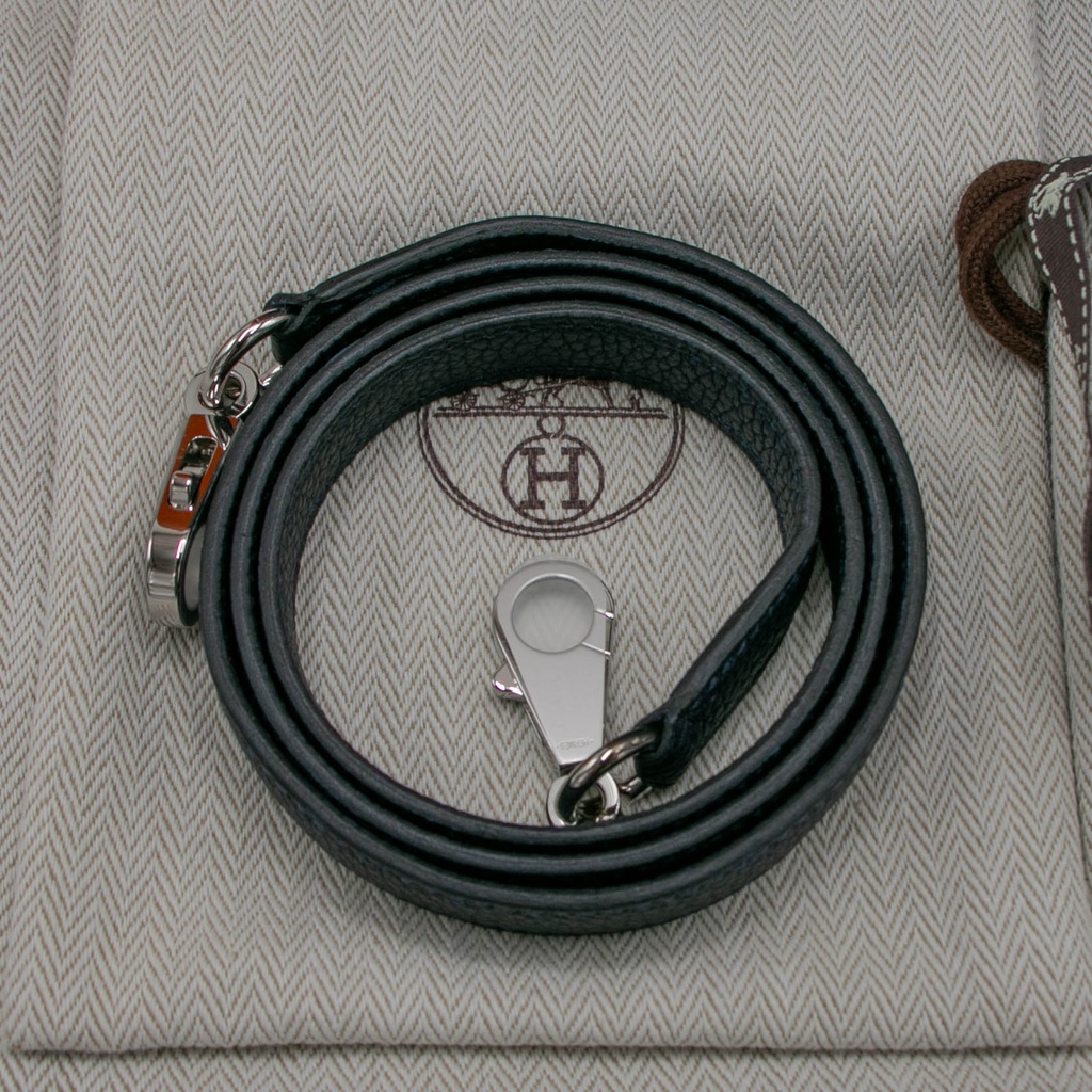 Hermes Kelly 25 Togo Navy SV Metal Fittings Shoulder Bag Year 2020