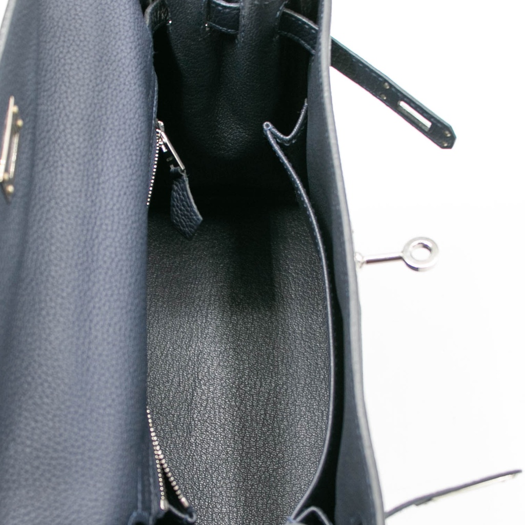 Hermes Kelly 25 Togo Navy SV Metal Fittings Shoulder Bag Year 2020