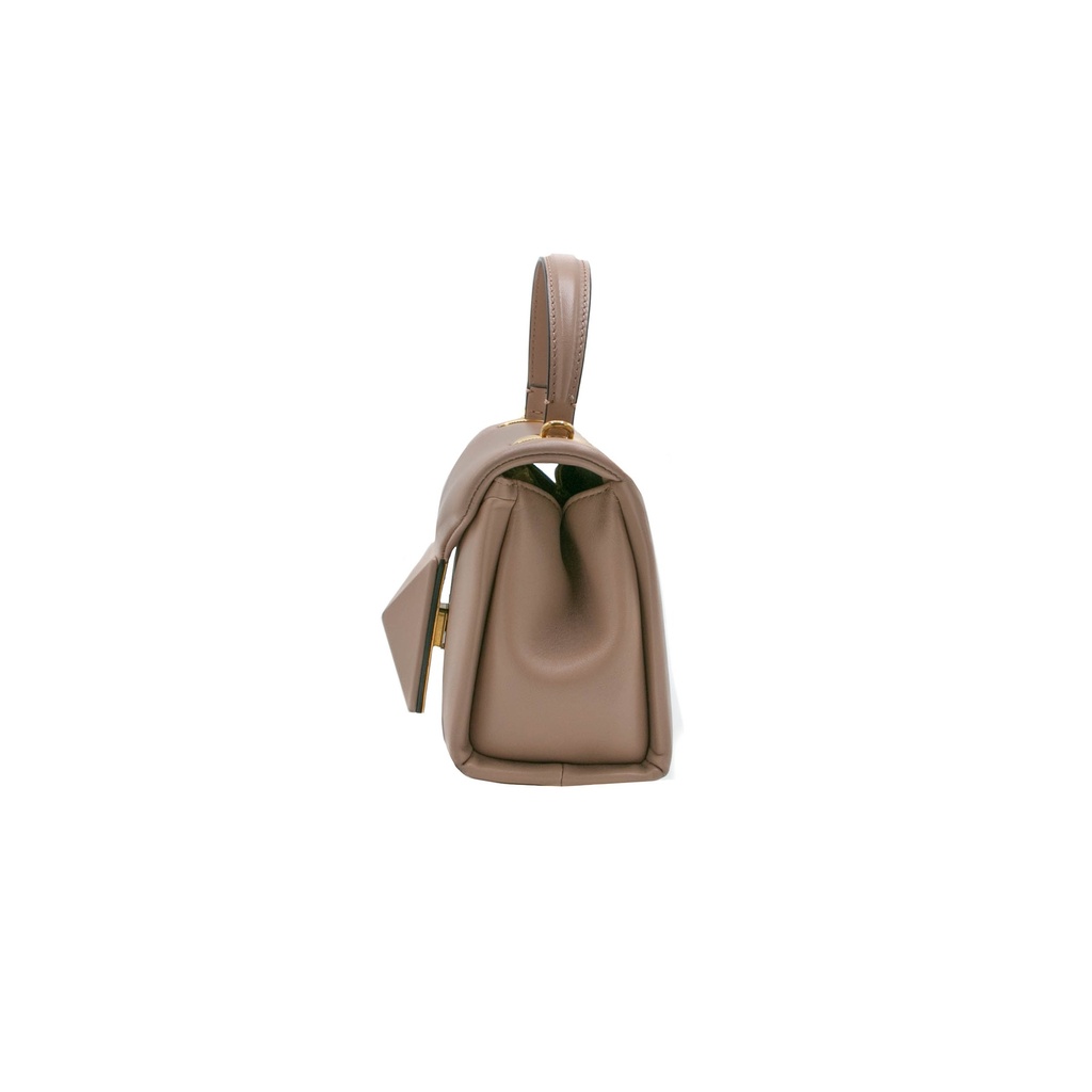 Valentino Garavani One Stud Flap Bag Pink