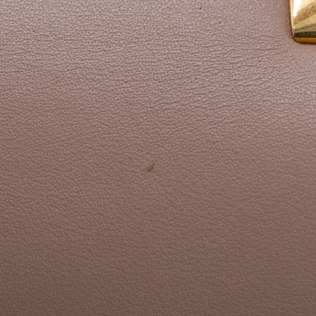 Valentino Garavani One Stud Flap Bag Pink