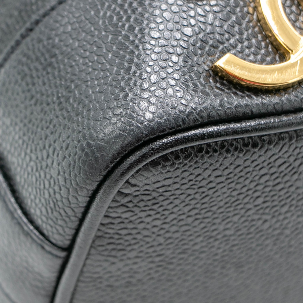 Chanel Caviar CC Drawstring Shoulder Bag Black
