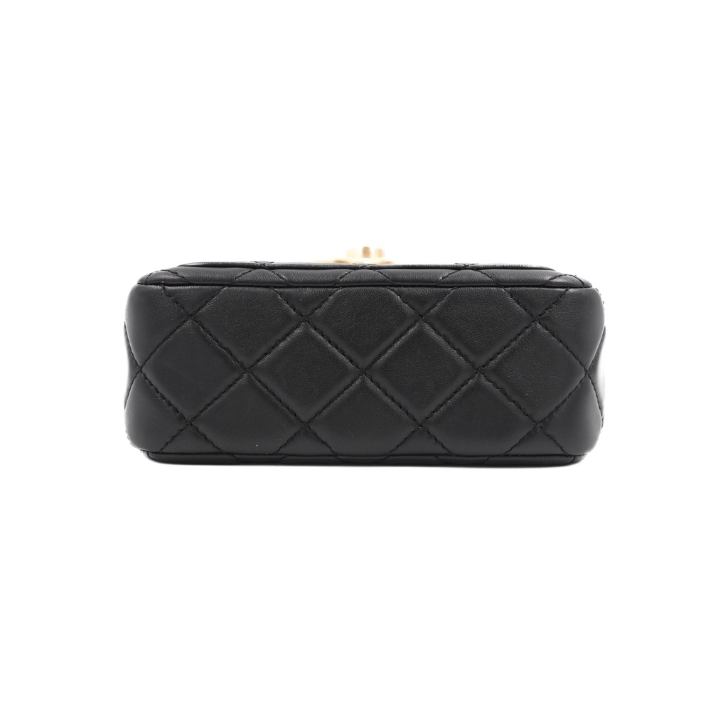 Chanel Black Matelasse Coco Mark Shiny Lambskin Flap Chain Shoulder Bag
