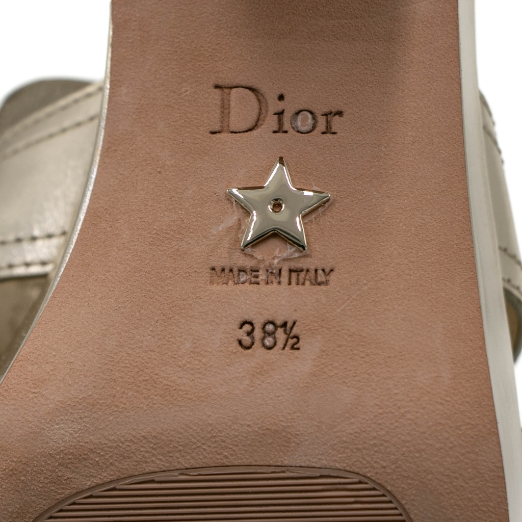 Christian Dior 30 Montaigne Heeled Slide Gold Calfskin Size 38 1/2