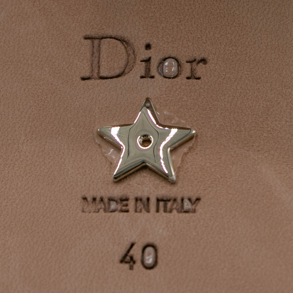 Christian Dior 30 Montaigne Heeled Slide Gold Calfskin Size 40