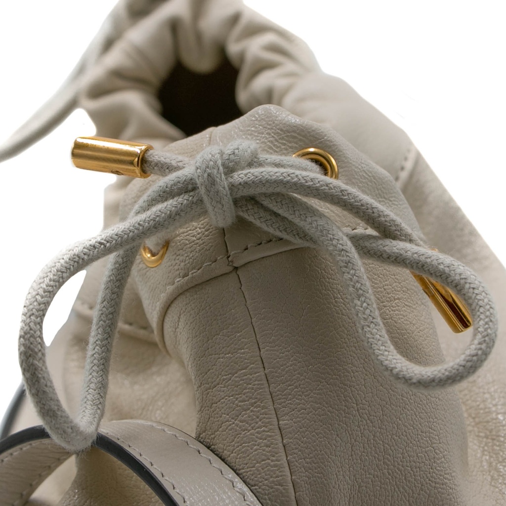 Gucci 1955 Horsebit White Leather Bucket Bag 602118