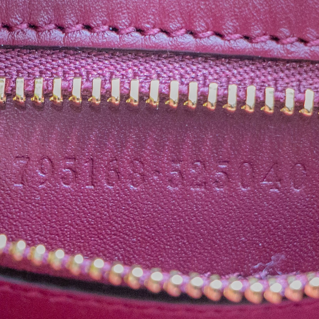 Gucci GG Super Mini Canvas Shoulder Bag Red 795168