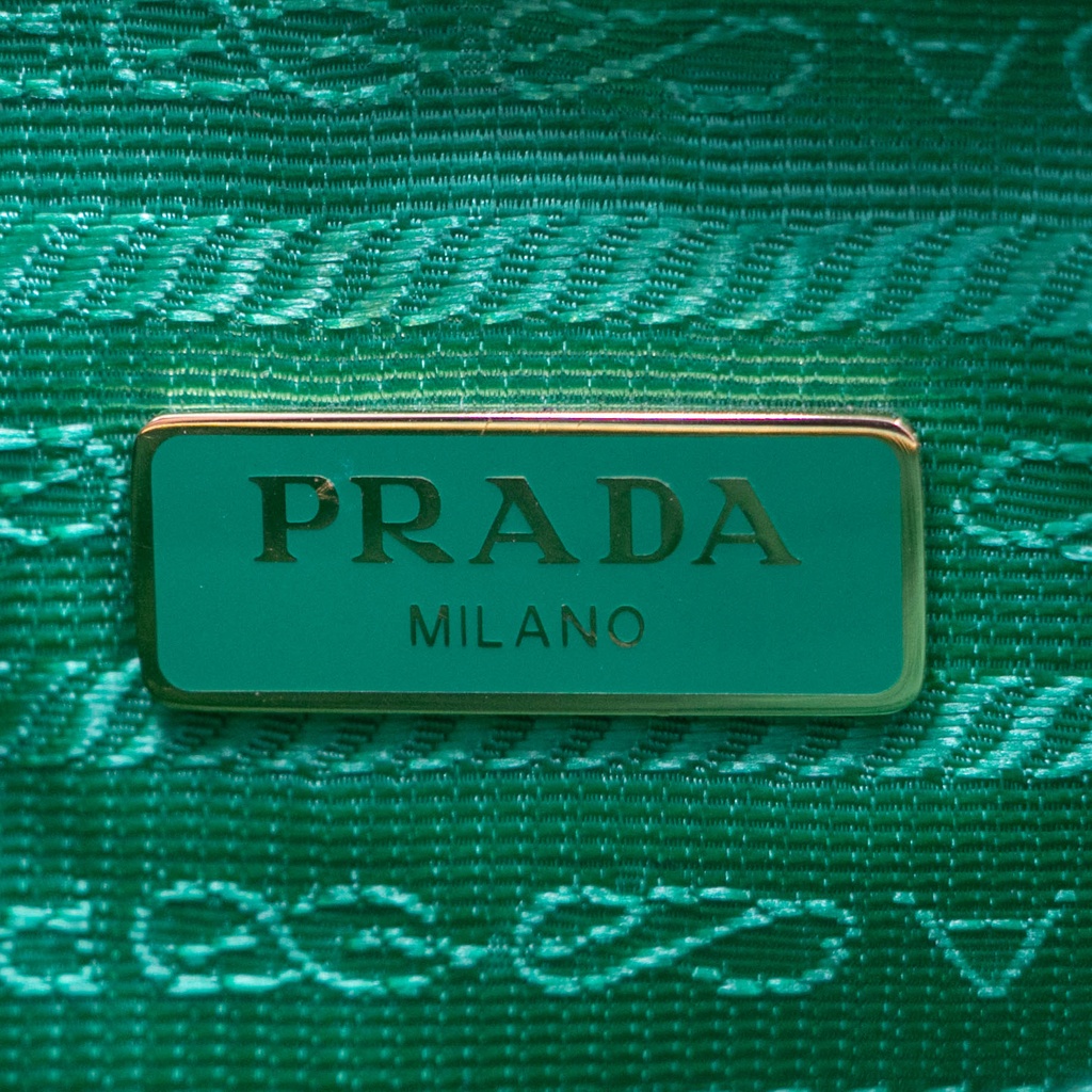 Prada Re-Edition Sacca Saffiano Lux Leather Mini Bag 1BC204