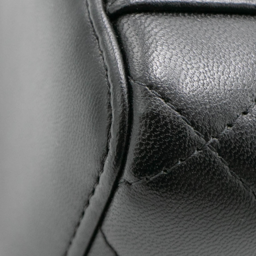 Chanel Lambskin Quilted My Chanel Lady Vanity Case With Chain Black