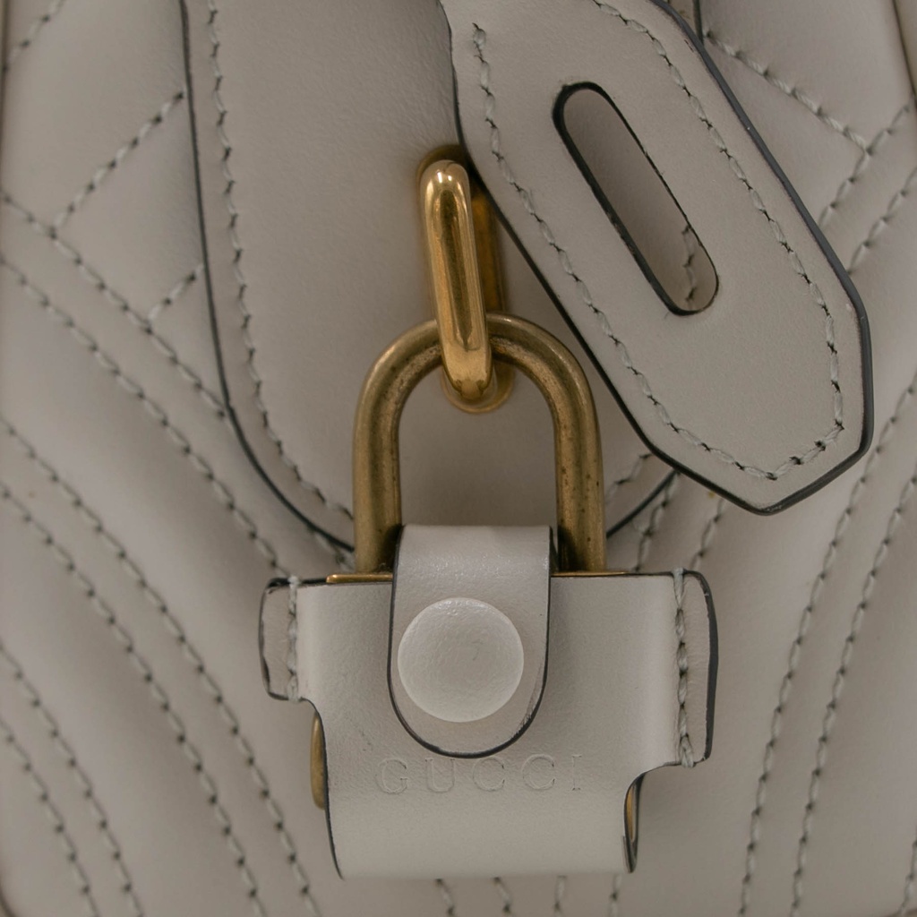Gucci GG Marmont Matelassé Chevron Leather Small Top Handle Bag 746319