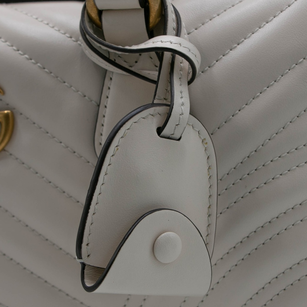 Gucci GG Marmont Matelassé Chevron Leather Small Top Handle Bag 746319